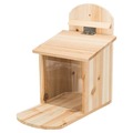 Trixie Pine Wood Feeding Station for Squirrels