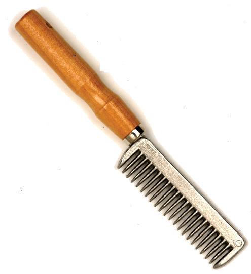 Liveryman Tail Comb with Wooden Handle
